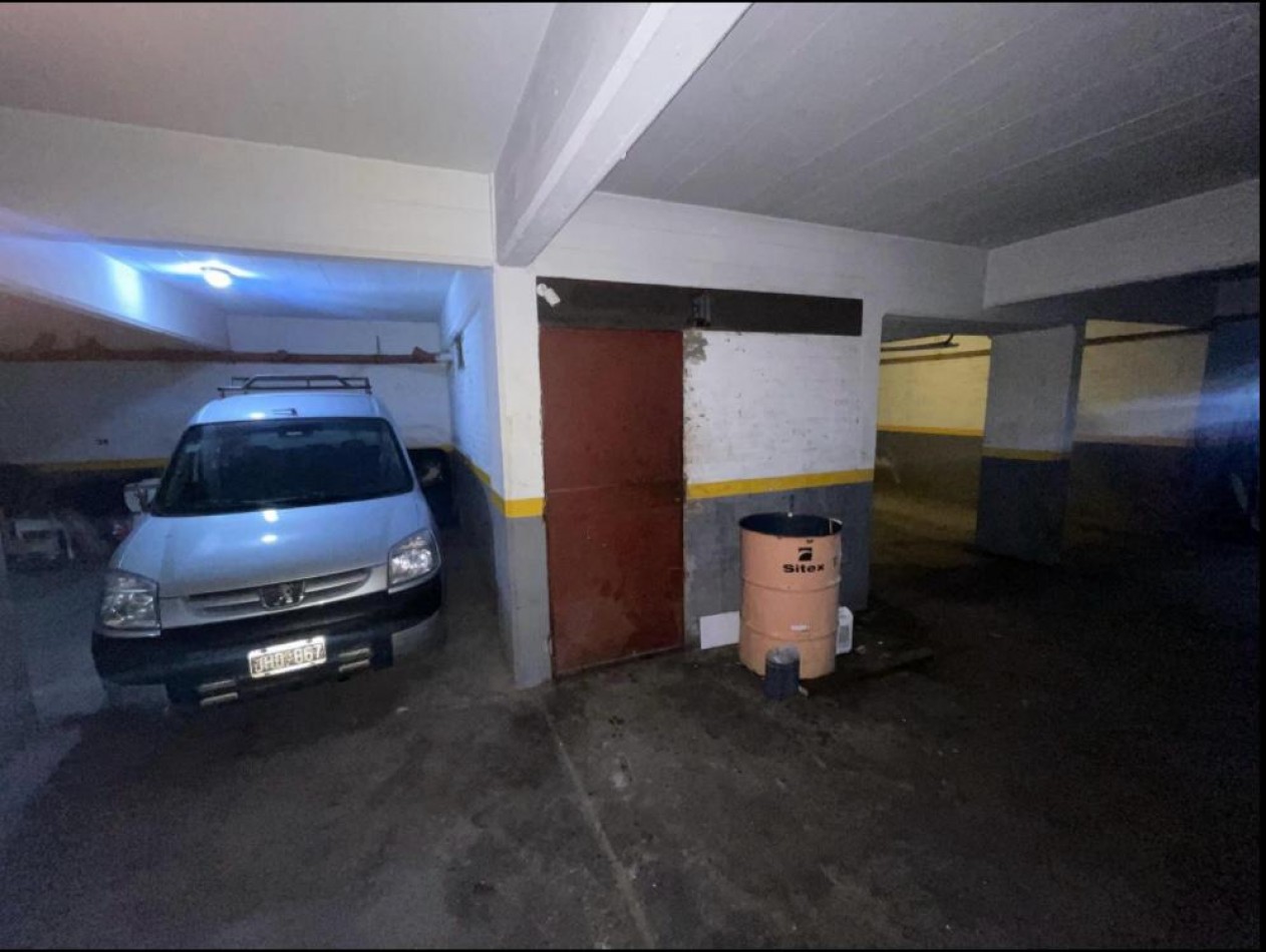 Excelente Local en Pinamar