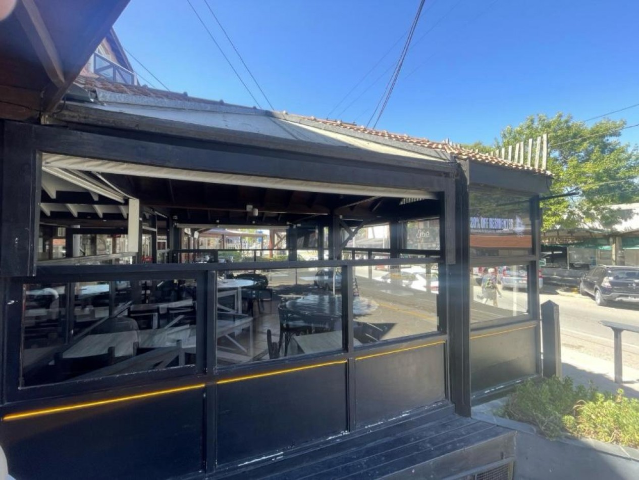 Excelente Local en Pinamar