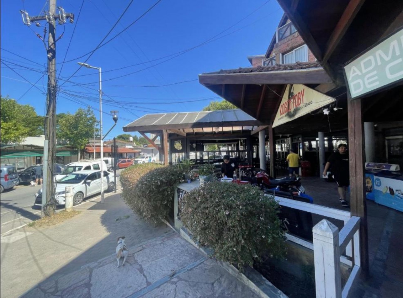 Excelente Local en Pinamar