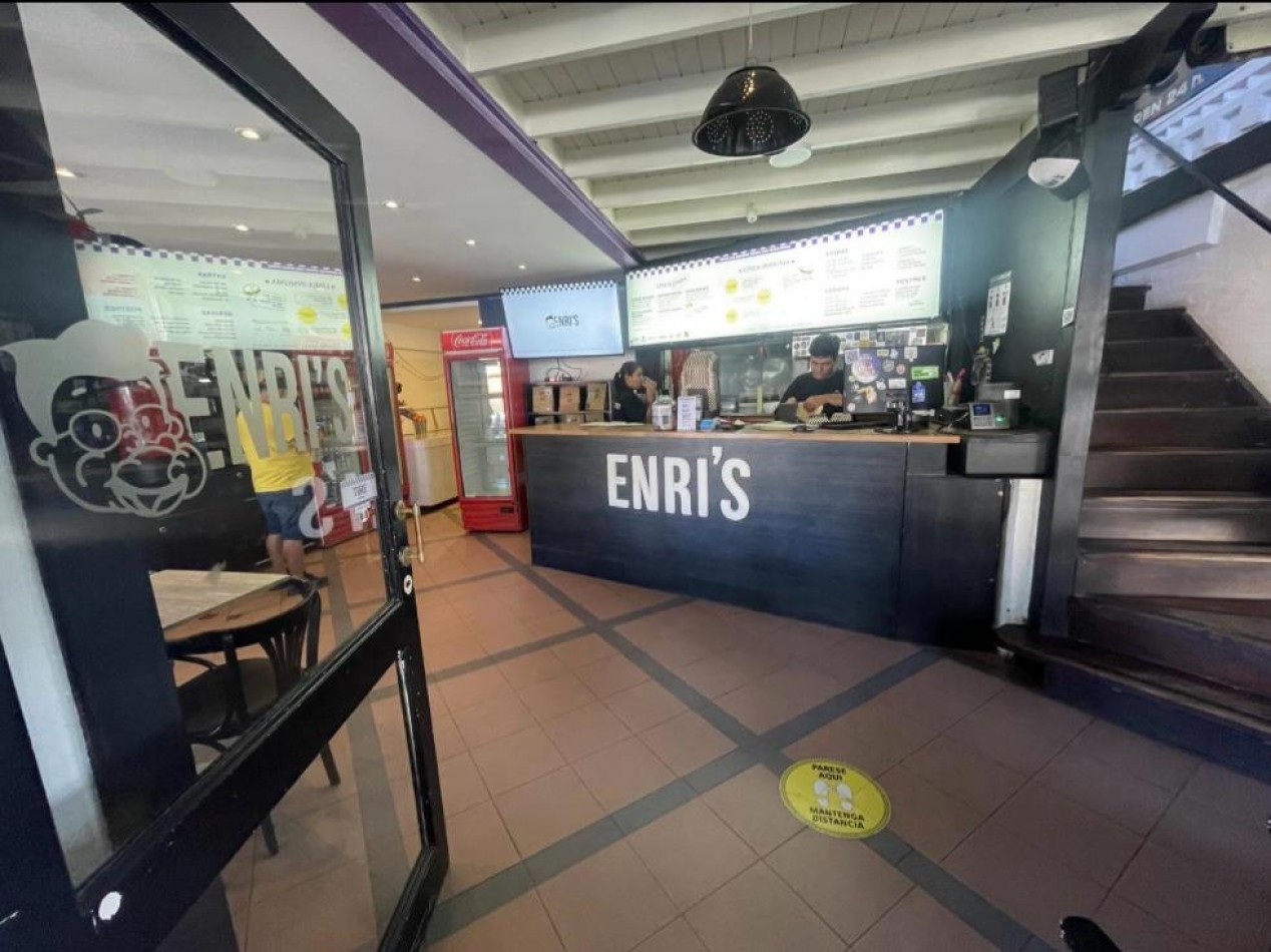 Excelente Local en Pinamar